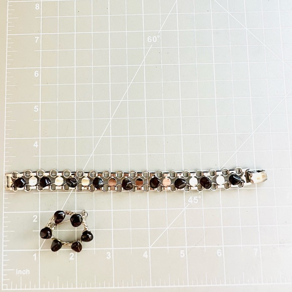 Vintage Garnet brooch and bracelet Demi parure set - Picture 12 of 16